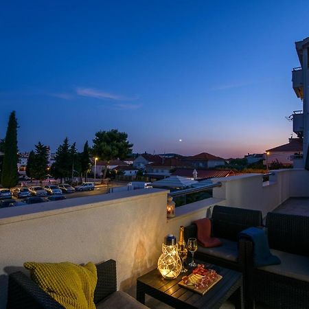 Mare&Antonio Apartment โตรกีร์ ภายนอก รูปภาพ